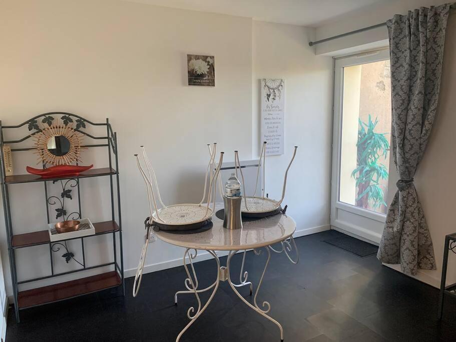 Studio Cosy Avec Terrasse. Apartment Boyer Ngoại thất bức ảnh