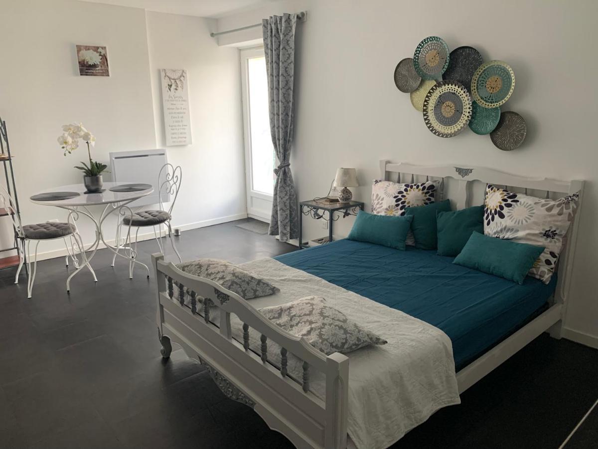 Studio Cosy Avec Terrasse. Apartment Boyer Ngoại thất bức ảnh